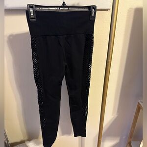 Black tummy control and butt lifting leggings size small